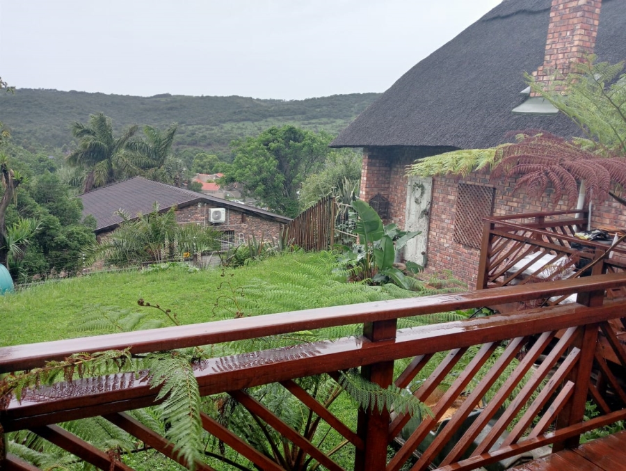 4 Bedroom Property for Sale in Nahoon Valley Park Eastern Cape